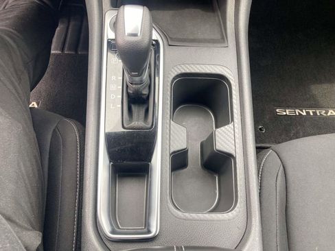 Used 2021 Nissan Sentra SV FWD image 25