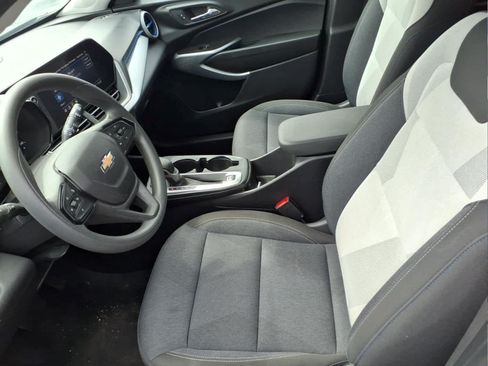 Used 2025 Chevrolet Trax LS w/ Driver Confidence Package FWD image 10