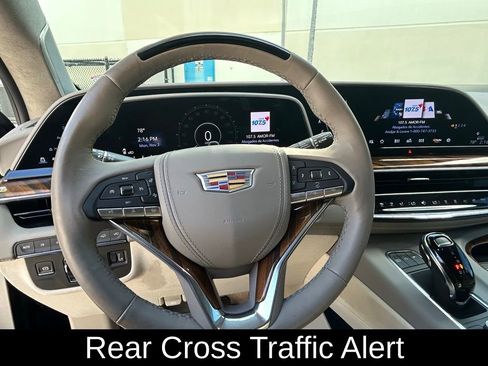 Used 2024 Cadillac Escalade Premium Luxury Platinum image 20