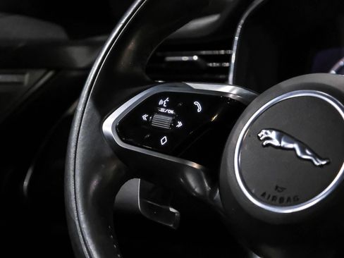 Used 2021 Jaguar F-PACE S image 17