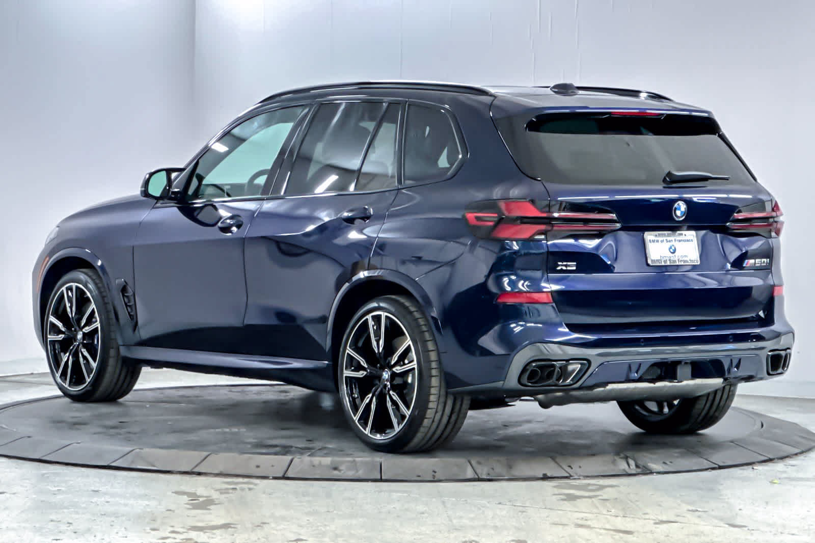 Used 2026 BMW X5 M60i AWD/4WD image 6