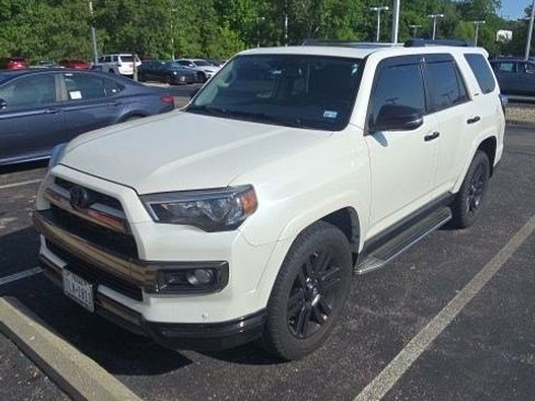 Used 2019 Toyota 4Runner Limited AWD/4WD image 9