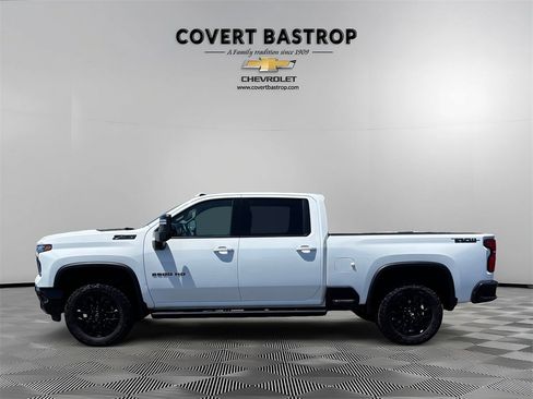 Used 2025 Chevrolet Silverado 2500 LTZ w/ Trail Boss Package image 4