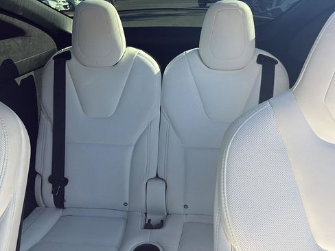 Used 2018 Tesla Model X P100D image 19