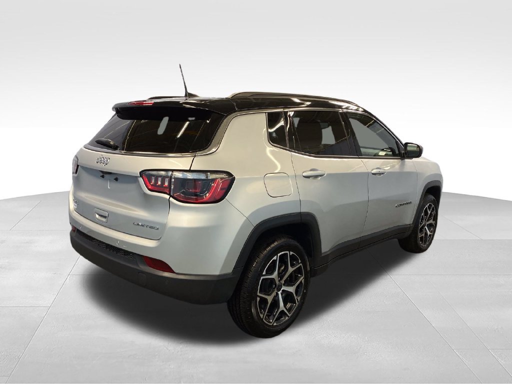 Certified 2025 Jeep Compass Limited AWD/4WD image 8