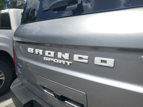 Used 2023 Ford Bronco Sport Badlands image 6