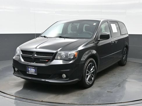 Used 2017 Dodge Grand Caravan GT FWD image 1