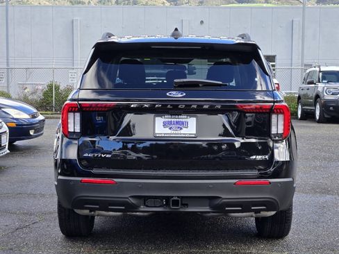 New 2026 Ford Explorer Active image 5