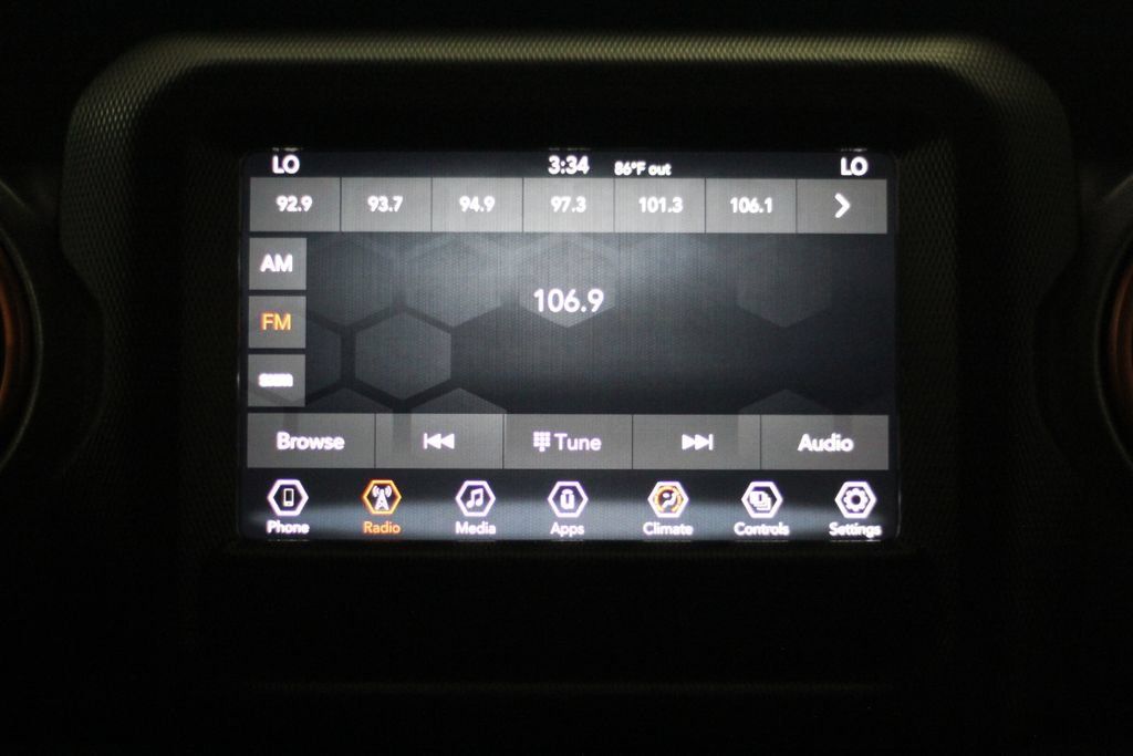 Used 2021 Jeep Gladiator Mojave w/ LED Lighting Group AWD/4WD image 18
