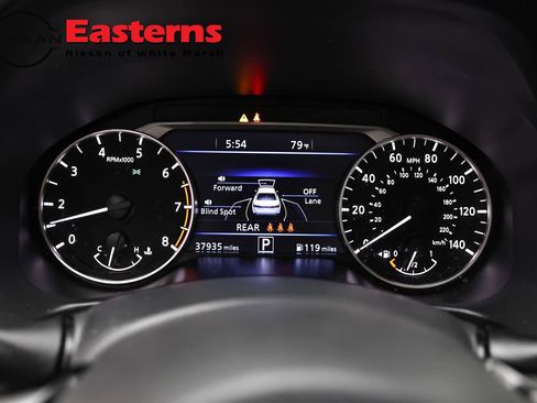 Used 2023 Nissan Altima 2.5 SV w/ SV Premium Package AWD/4WD image 17