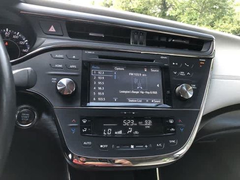 Used 2016 Toyota Avalon XLE Premium FWD image 24