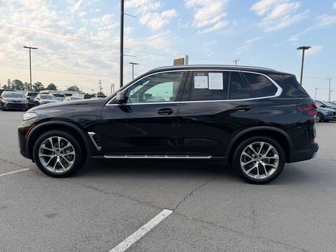 Used 2024 BMW X5 xDrive40i w/ Premium Package AWD/4WD image 4