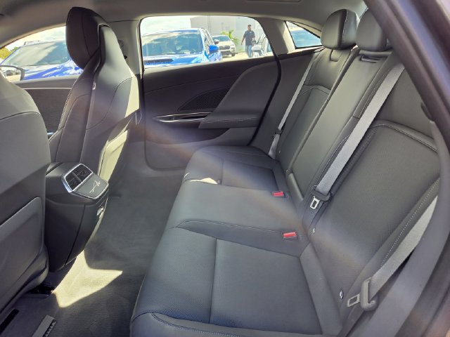 Used 2026 Lucid Air Pure RWD image 28
