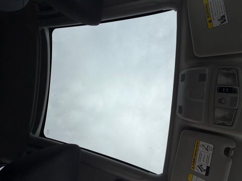 Used 2011 Mitsubishi Outlander Sport SE image 12