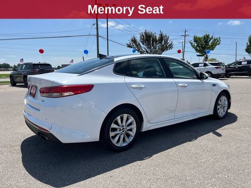 Used 2016 Kia Optima EX w/ Premium Package FWD image 5
