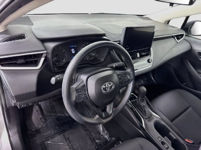 Certified 2025 Toyota Corolla LE FWD image 10