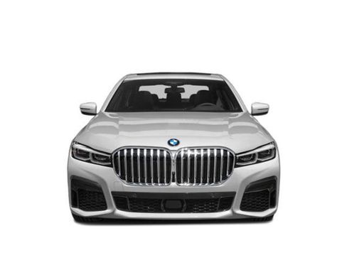 Used 2021 BMW 750i xDrive w/ Executive Package AWD/4WD image 7
