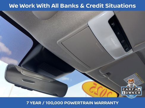 Certified 2025 Nissan Sentra SR image 23