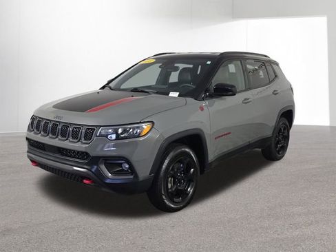 Used 2023 Jeep Compass Trailhawk image 42