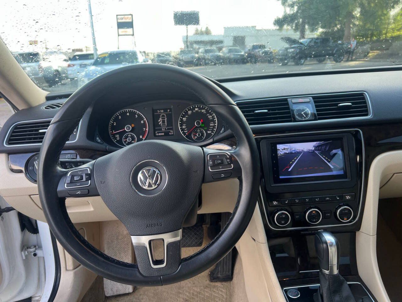 Used 2014 Volkswagen Passat 1.8T SEL Premium FWD image 15
