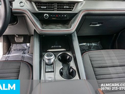 Used 2025 Ford Explorer ST-Line image 42