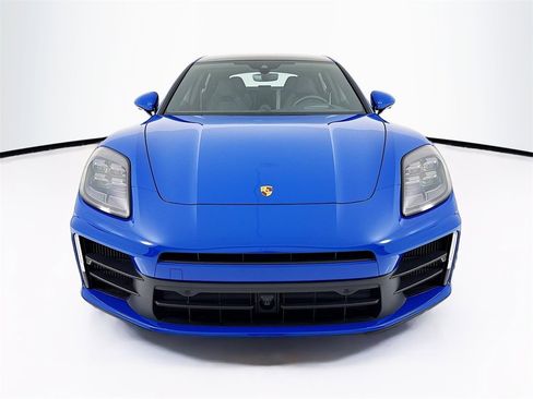 New 2025 Porsche Panamera image 6