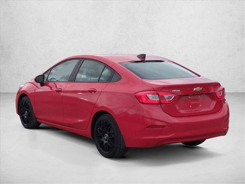 Used 2017 Chevrolet Cruze LS image 8