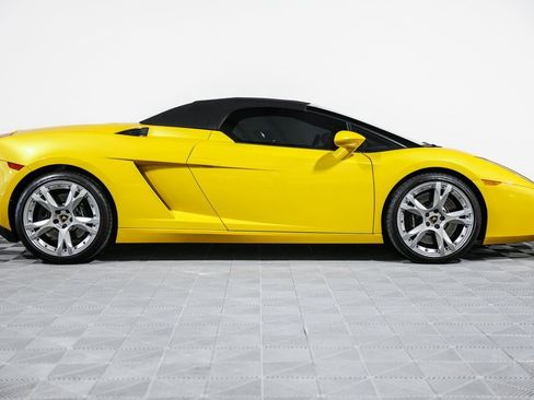 Used 2006 Lamborghini Gallardo Spyder image 2