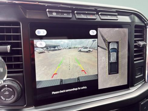 Used 2023 Ford F250 Lariat w/ Lariat Ultimate Package image 32