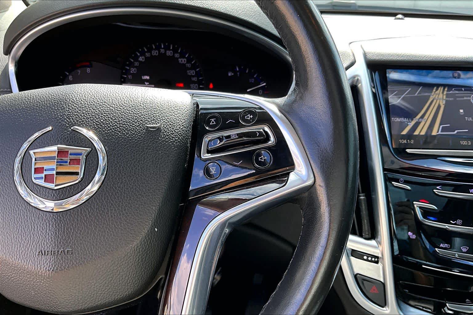 Used 2015 Cadillac SRX Luxury FWD image 23