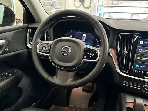 Certified 2024 Volvo S60 B5 Plus image 23