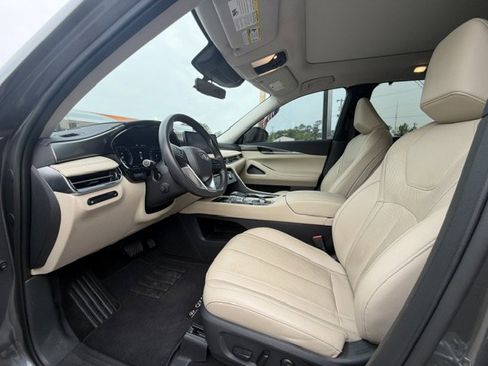 Used 2024 INFINITI QX60 Luxe FWD image 9