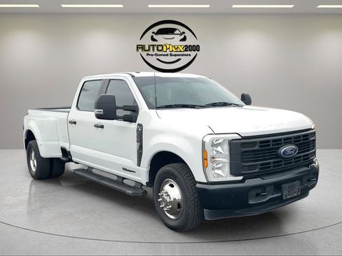 Used 2024 Ford F350 XL w/ XL Driver Assist Package RWD image 1