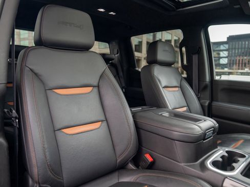 Used 2021 GMC Sierra 1500 AT4 w/ AT4 Premium Package image 26