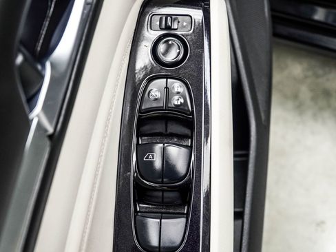 Used 2023 Nissan Altima 2.5 SL AWD/4WD image 31