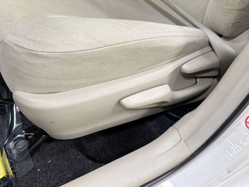 Used 2013 Toyota Prius Three FWD image 14