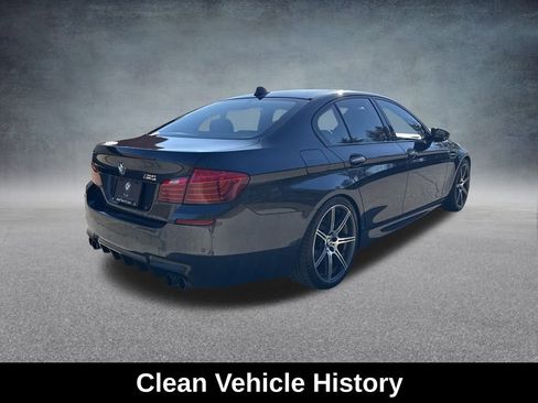 Used 2016 BMW M5 image 6