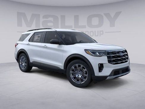 New 2026 Ford Explorer Active w/ Active Comfort Package image 25