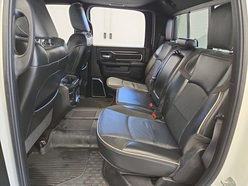 Used 2024 RAM 3500 Laramie w/ Sport Appearance Package AWD/4WD image 15