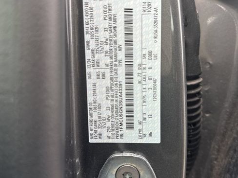 Used 2025 Ford Escape Active AWD/4WD image 44