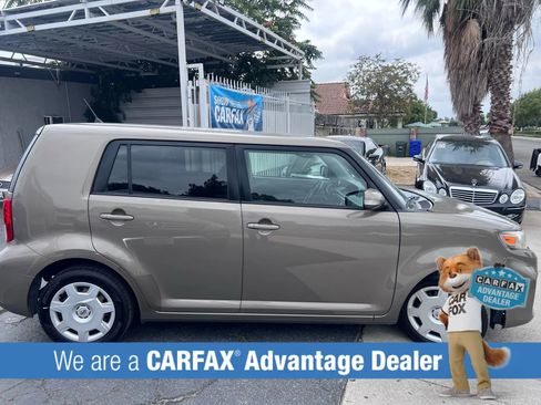 Used 2012 Scion xB image 11