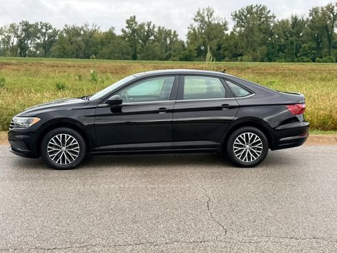 Used 2020 Volkswagen Jetta SE FWD image 14