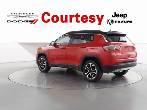 Certified 2024 Jeep Compass Limited image 7