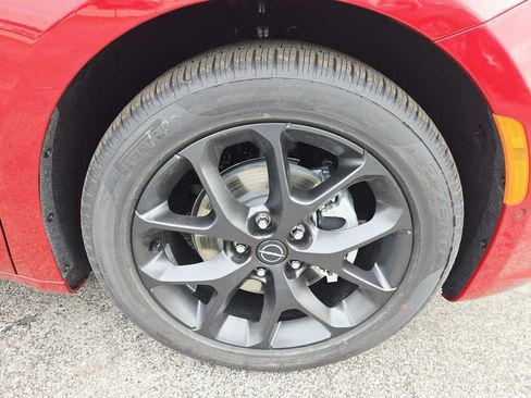 New 2026 Chrysler Pacifica Select w/ S Appearance Package FWD image 9
