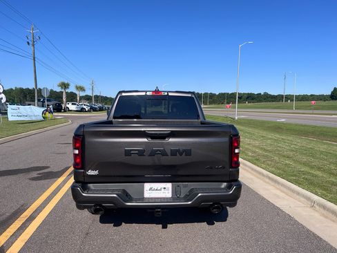 New 2026 RAM 1500 Express AWD/4WD image 5
