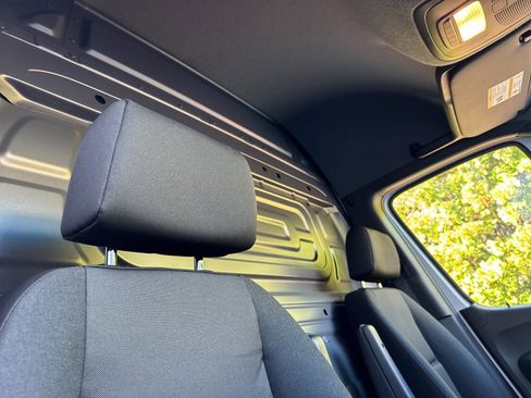 New 2025 Mercedes-Benz Sprinter 2500 image 17