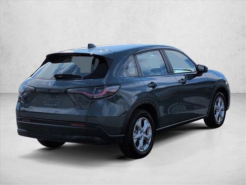 Certified 2024 Honda HR-V LX image 5