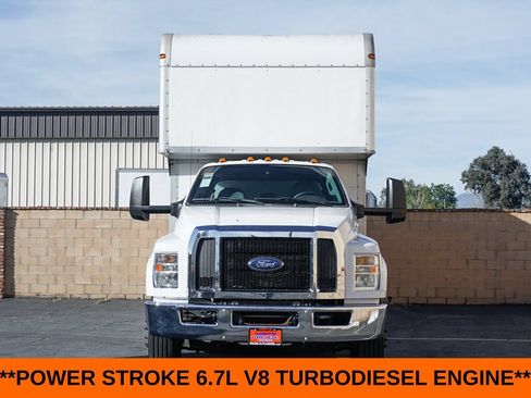 Used 2016 Ford F650 2WD Crew Cab Super Duty image 3