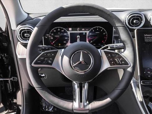 New 2026 Mercedes-Benz GLC 300 4MATIC image 16