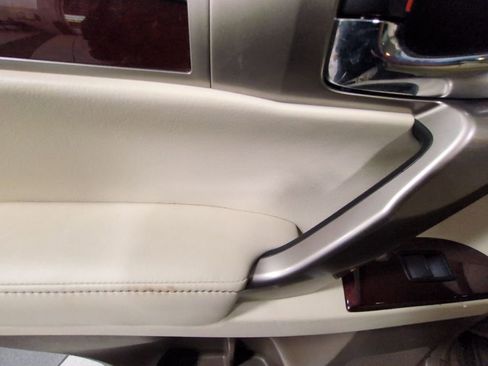 Used 2019 Lexus GX 460 image 22